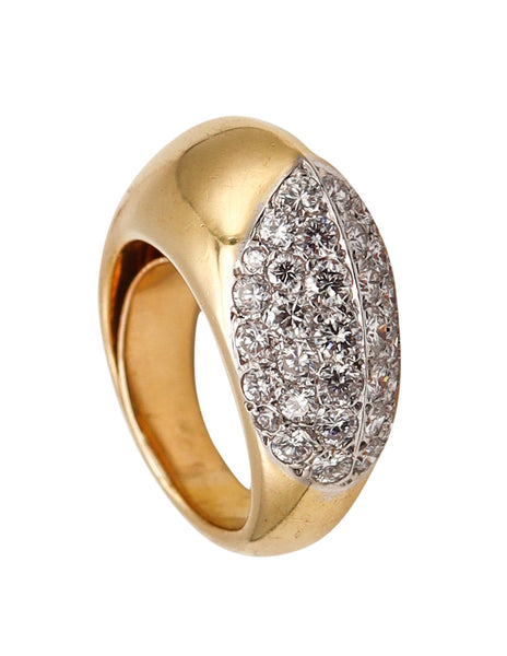 *Modernist Geometric cocktail ring in 18 kt yellow gold with 1.8 Cts in VS Diamonds