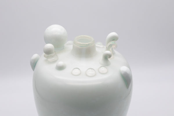 +Yoichi Ohira 1996 Murano Italy Crescita Abstract Vase In White Lattimo Art Glass