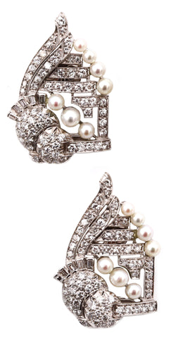 *Art Deco 1930 platinum pair of earrings with 3.71 Ctw in diamonds and pearls