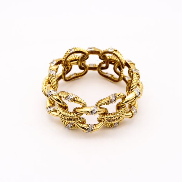 Van Cleef And Arpels 1960 NY Rope Links Bracelet In 18 Kt Gold With 1.78 Ctw Diamonds