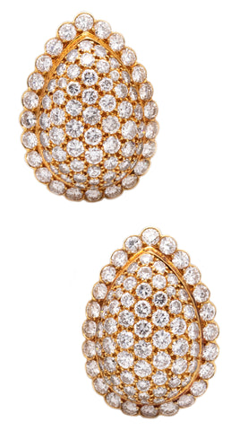 VAN CLEEF & ARPELS PARIS 18 KT YELLOW GOLD EARRINGS WITH 9.50 Cts IN VVS DIAMONDS